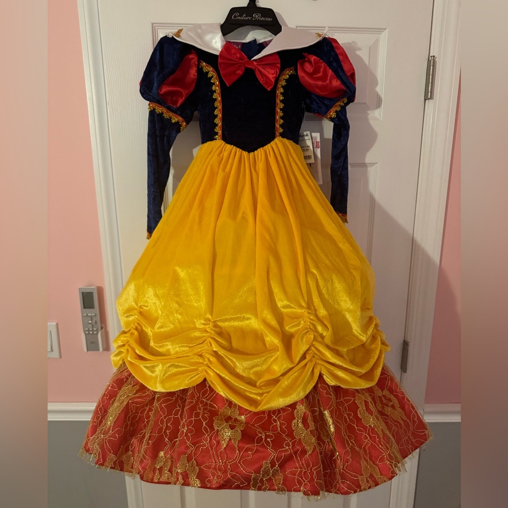Snow White couture dress sz5-6